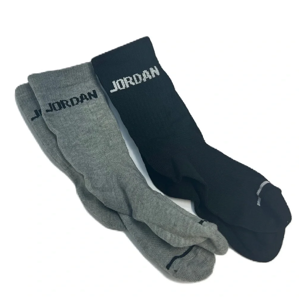Jordan lightweight Crew Socks (2-pack) Brand New (but washed) Kids Size 5y-7y